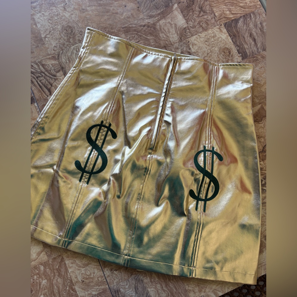 FBC Greed Gold Faux Leather Metallic Skirt with Dollar Sign Accents $๐ฐ - Picture 4 of 5